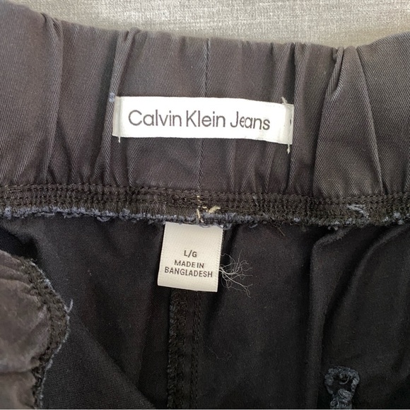 Calvin Klein Shorts Womens Large Wide Elastic Drawstring Waist Faded Black - Picture 8 of 11